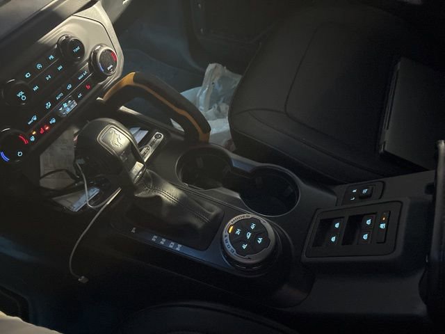 Used 2024 Ford Bronco Badlands image 19