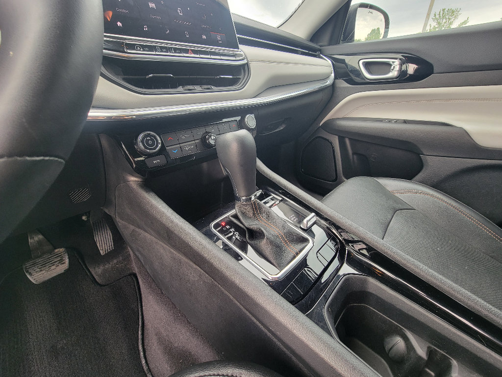 Used 2022 Jeep Compass Limited AWD/4WD image 22