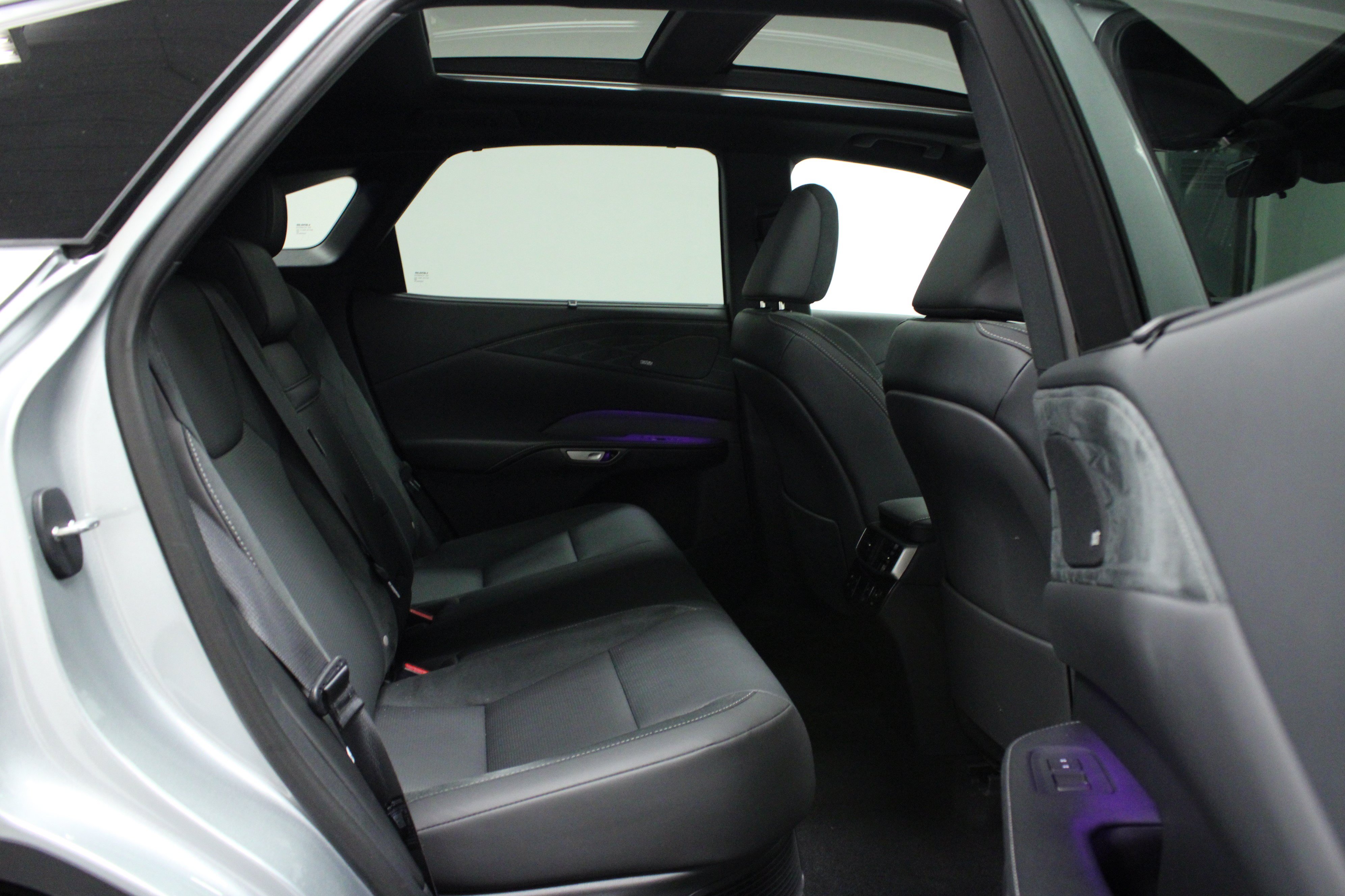 Used 2025 Lexus RX 350 w/ Convenience Package AWD/4WD image 15