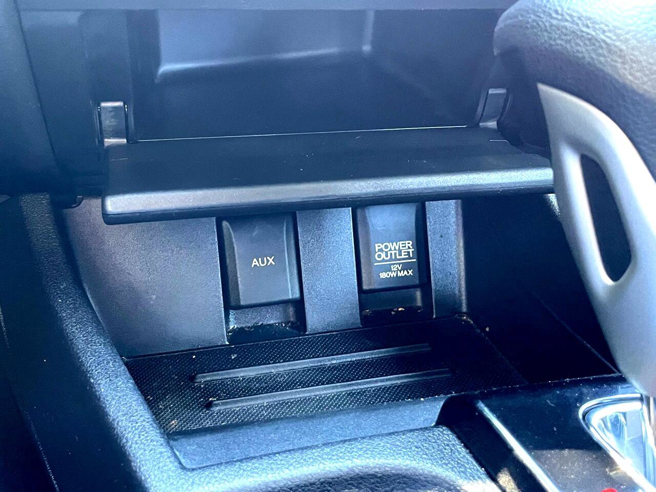 Used 2015 Honda Civic LX image 27