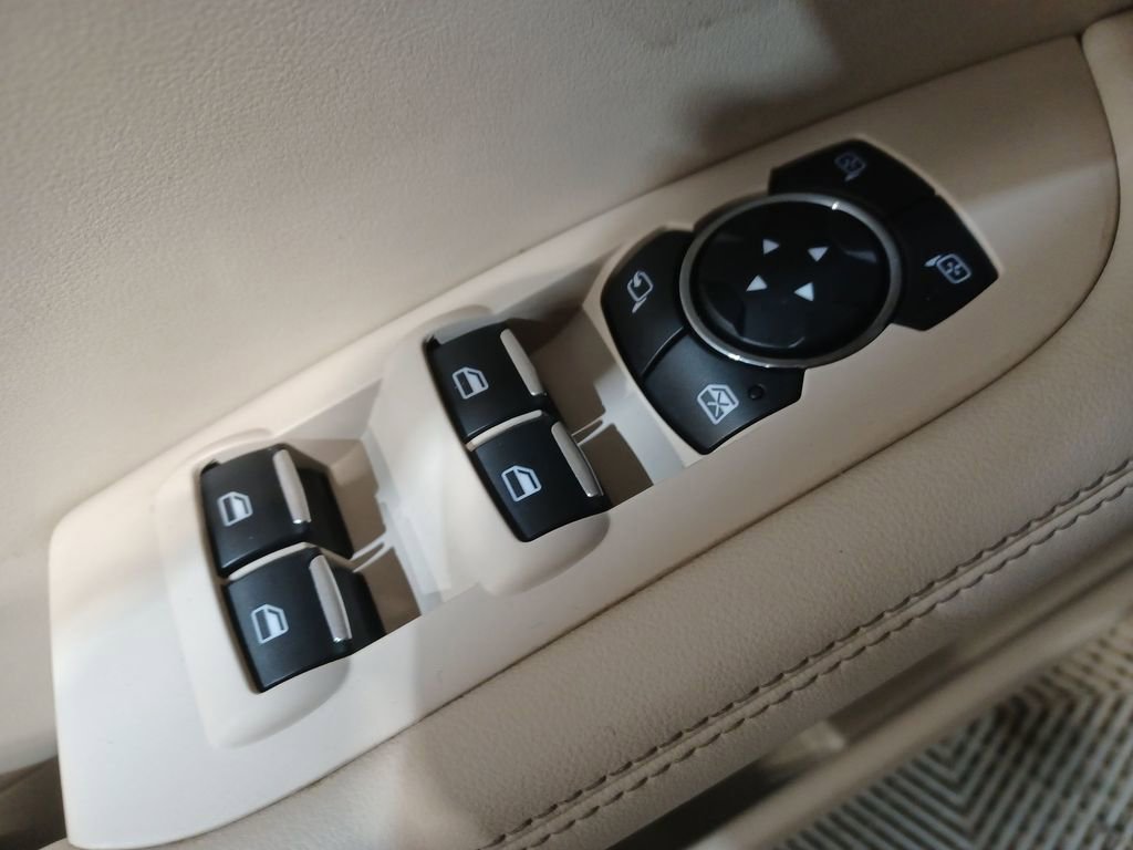 Used 2017 Lincoln MKZ Reserve w/ Climate Package image 15