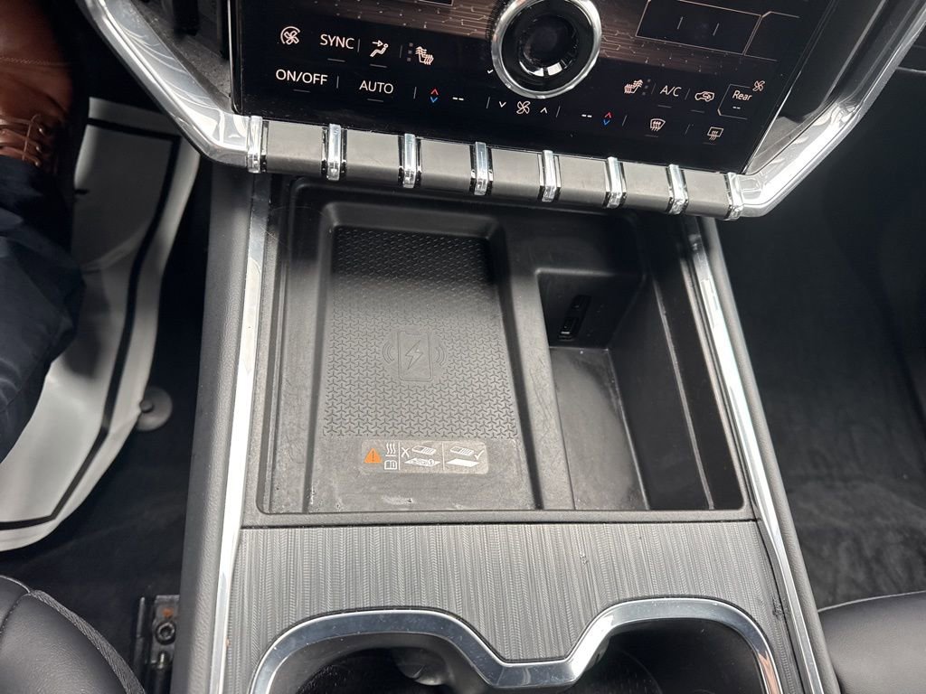 Certified 2024 GMC Acadia Elevation w/ Luxury Package image 27