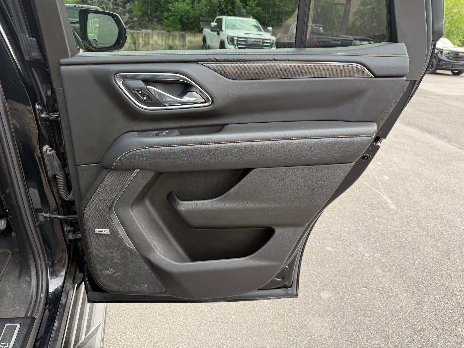 Used 2023 GMC Yukon AT4 image 22