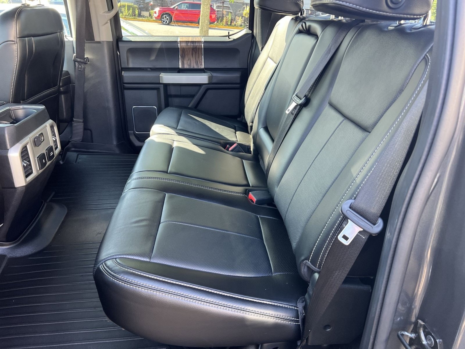 Used 2018 Ford F150 Lariat RWD image 20