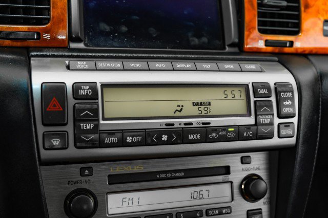 Used 2003 Lexus SC 430 Convertible image 19