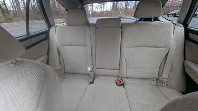 Used 2018 Subaru Outback 2.5i Premium image 22