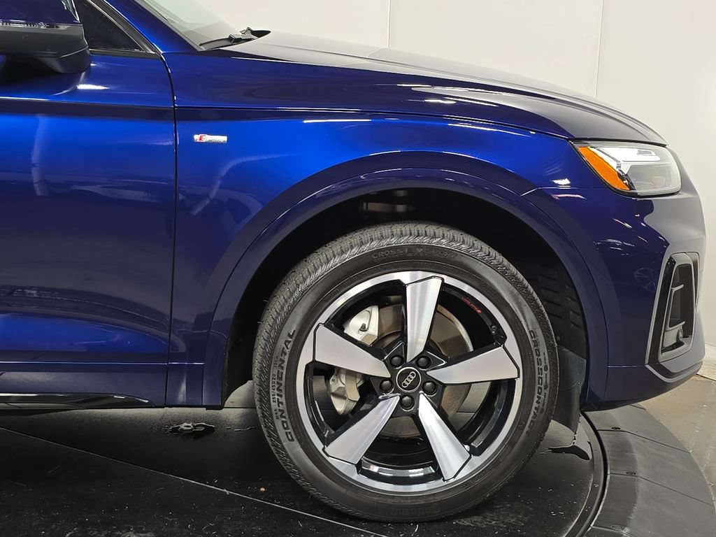 Used 2023 Audi Q5 2.0T Premium Plus w/ Premium Plus Package AWD/4WD image 11