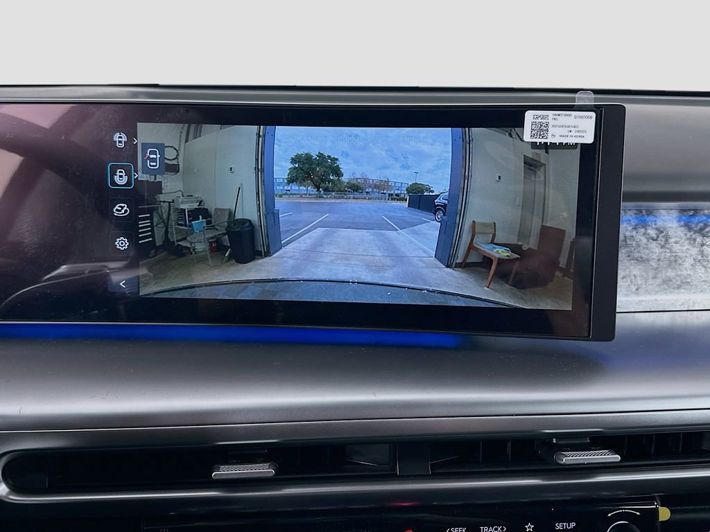 New 2026 Hyundai Ioniq 9 Calligraphy image 13