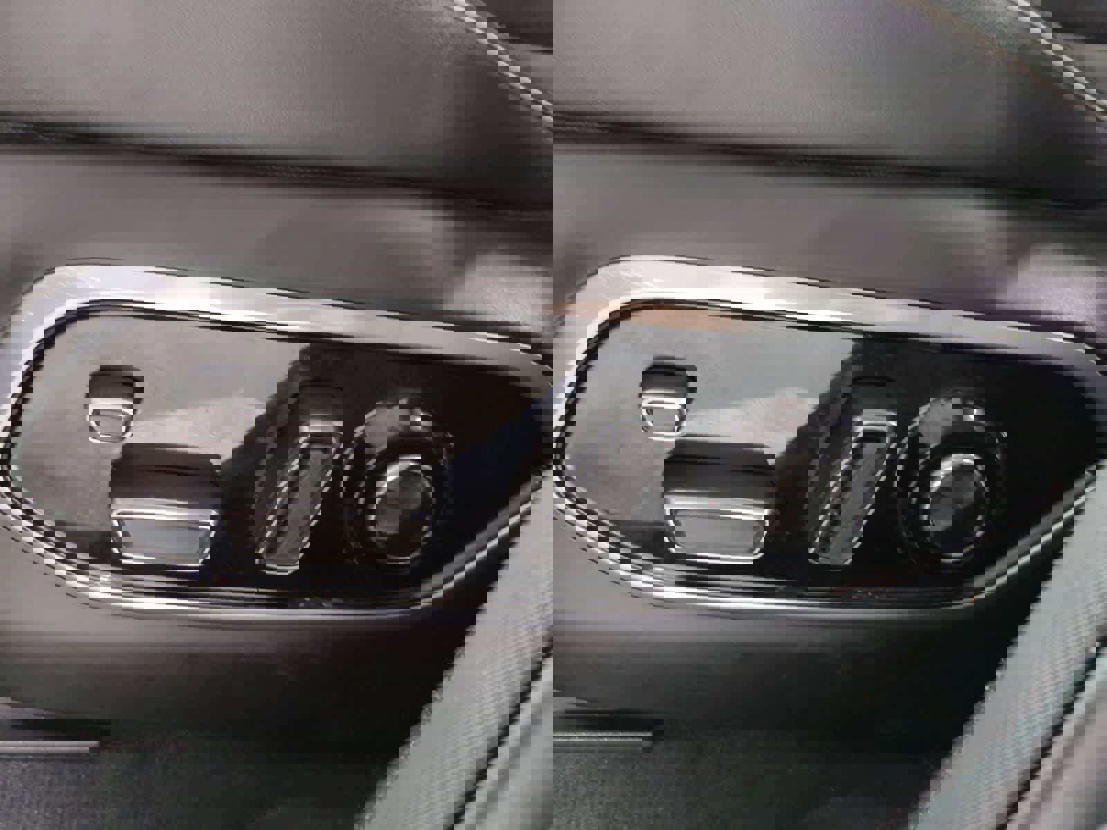 Certified 2024 Jeep Grand Cherokee Summit w/ Luxury Tech Group V image 18