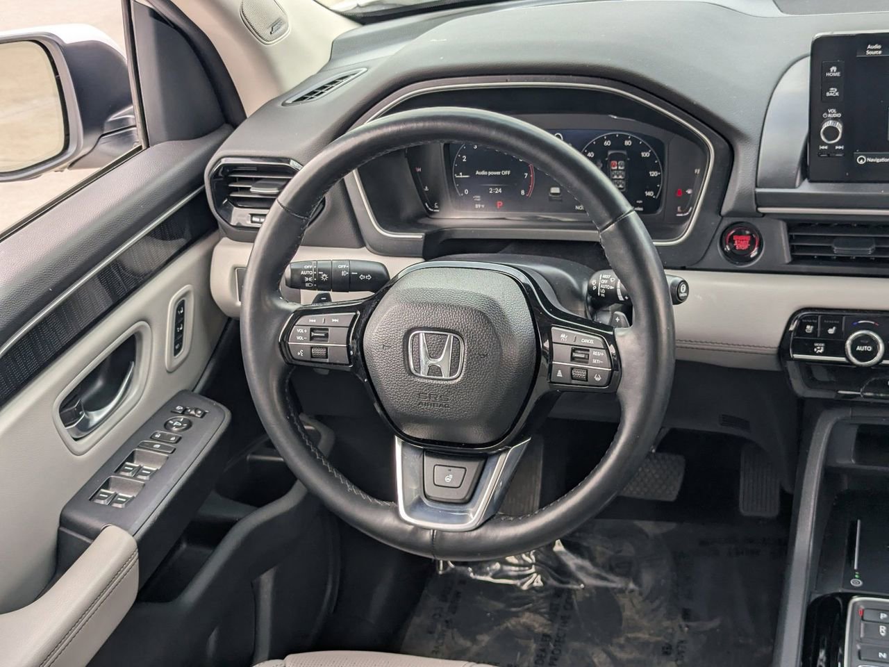 Certified 2023 Honda Pilot Elite image 13
