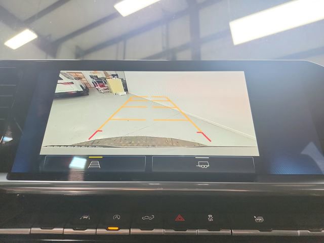 Used 2024 Chevrolet Silverado 1500 RST AWD/4WD image 29