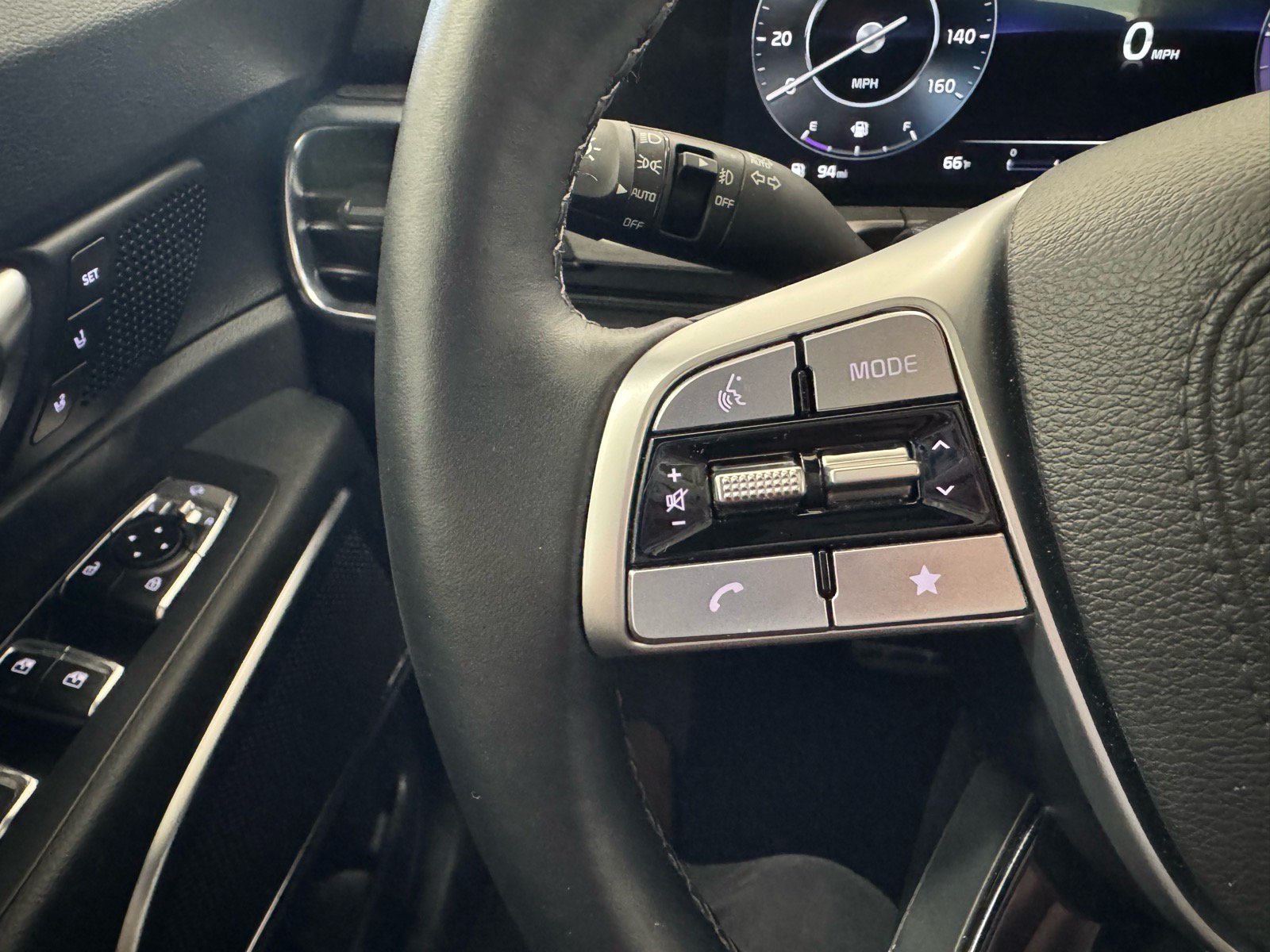 Used 2025 Kia Telluride SX Prestige X-Pro AWD/4WD image 30