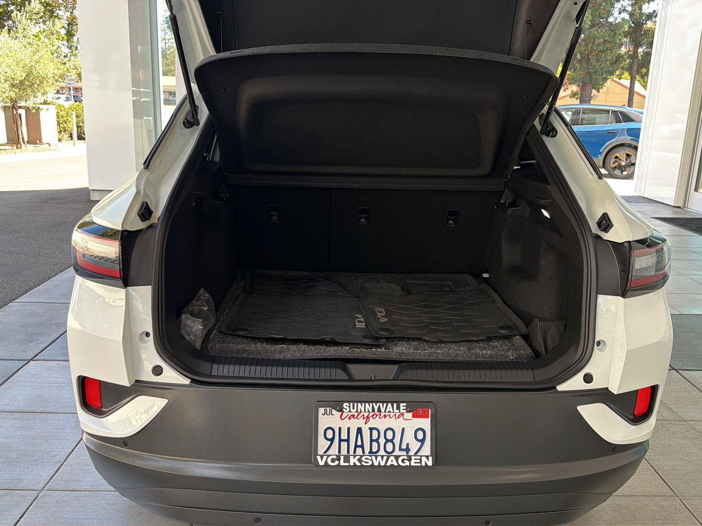 Certified 2023 Volkswagen ID.4 Pro RWD image 13