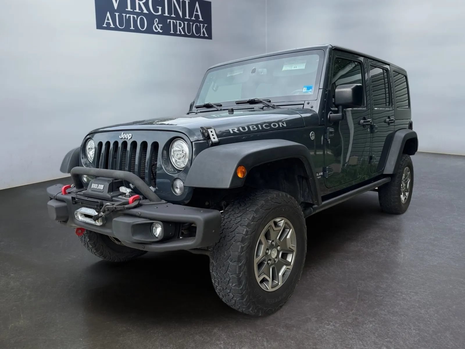 Used 2017 Jeep Wrangler Unlimited Rubicon w/ Connectivity Group