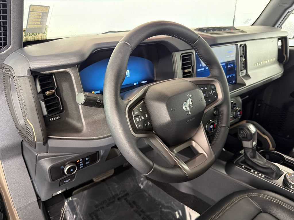 Used 2026 Ford Bronco Badlands AWD/4WD image 13