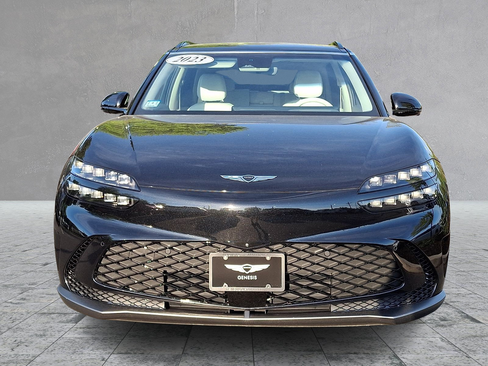 Certified 2023 Genesis GV60 Advanced AWD/4WD image 2