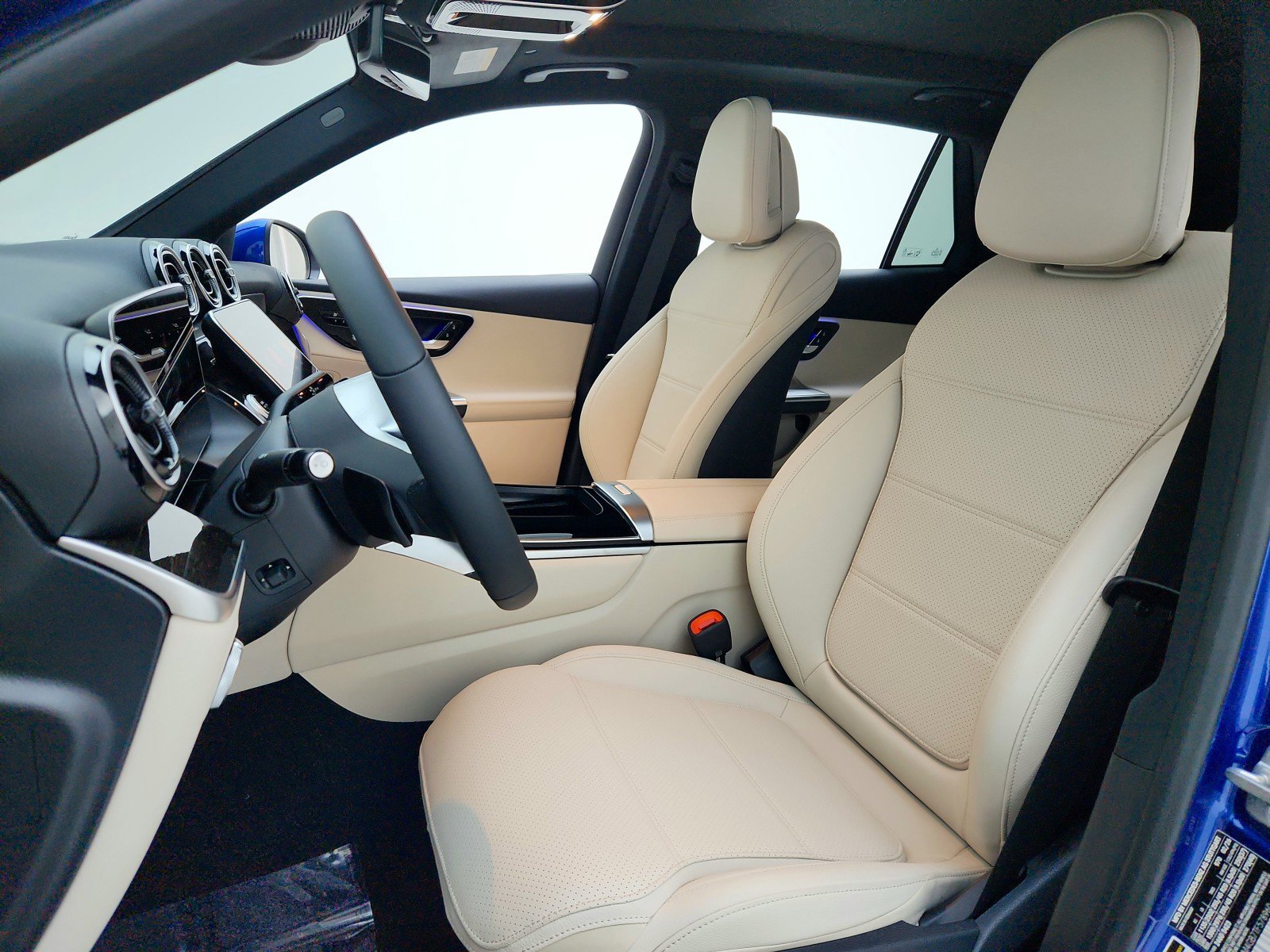 New 2026 Mercedes-Benz GLC 300 image 17