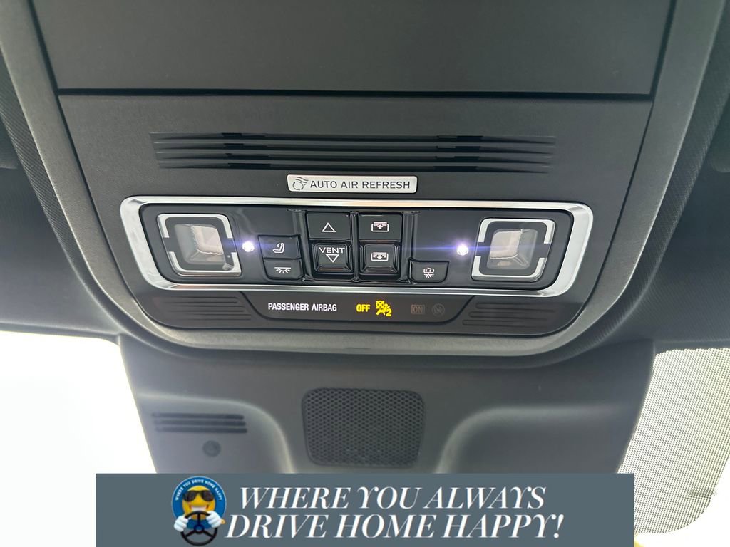 New 2025 Lincoln Navigator Reserve w/ Jet Appearance Package image 16