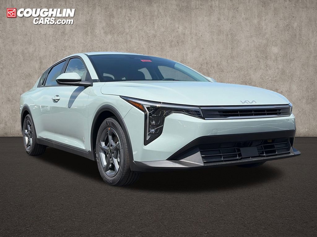 New 2026 Kia K4 FWD image 1