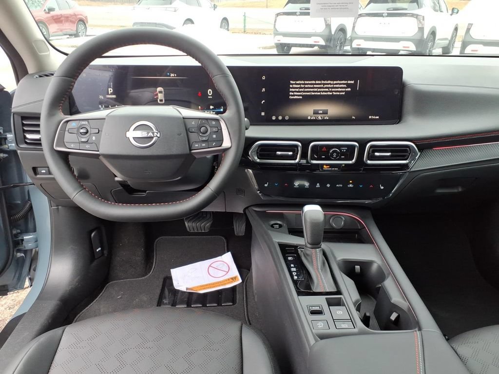 New 2026 Nissan Sentra SR w/ SR Premium Package FWD image 8