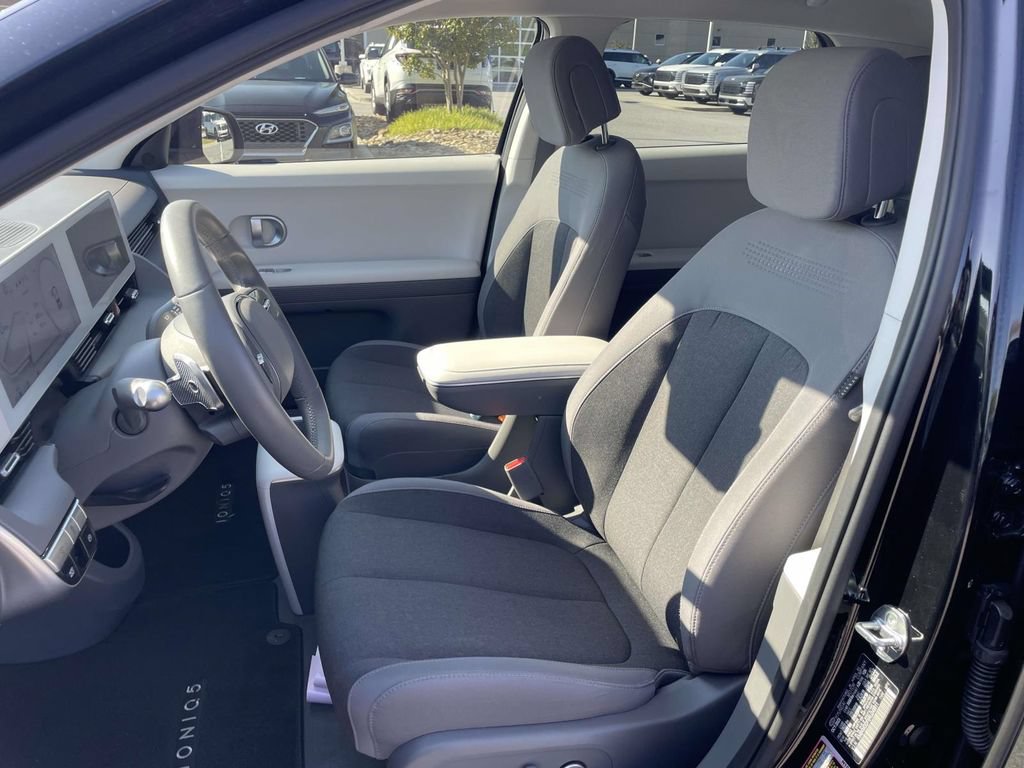 Certified 2024 Hyundai Ioniq 5 SE AWD/4WD image 7