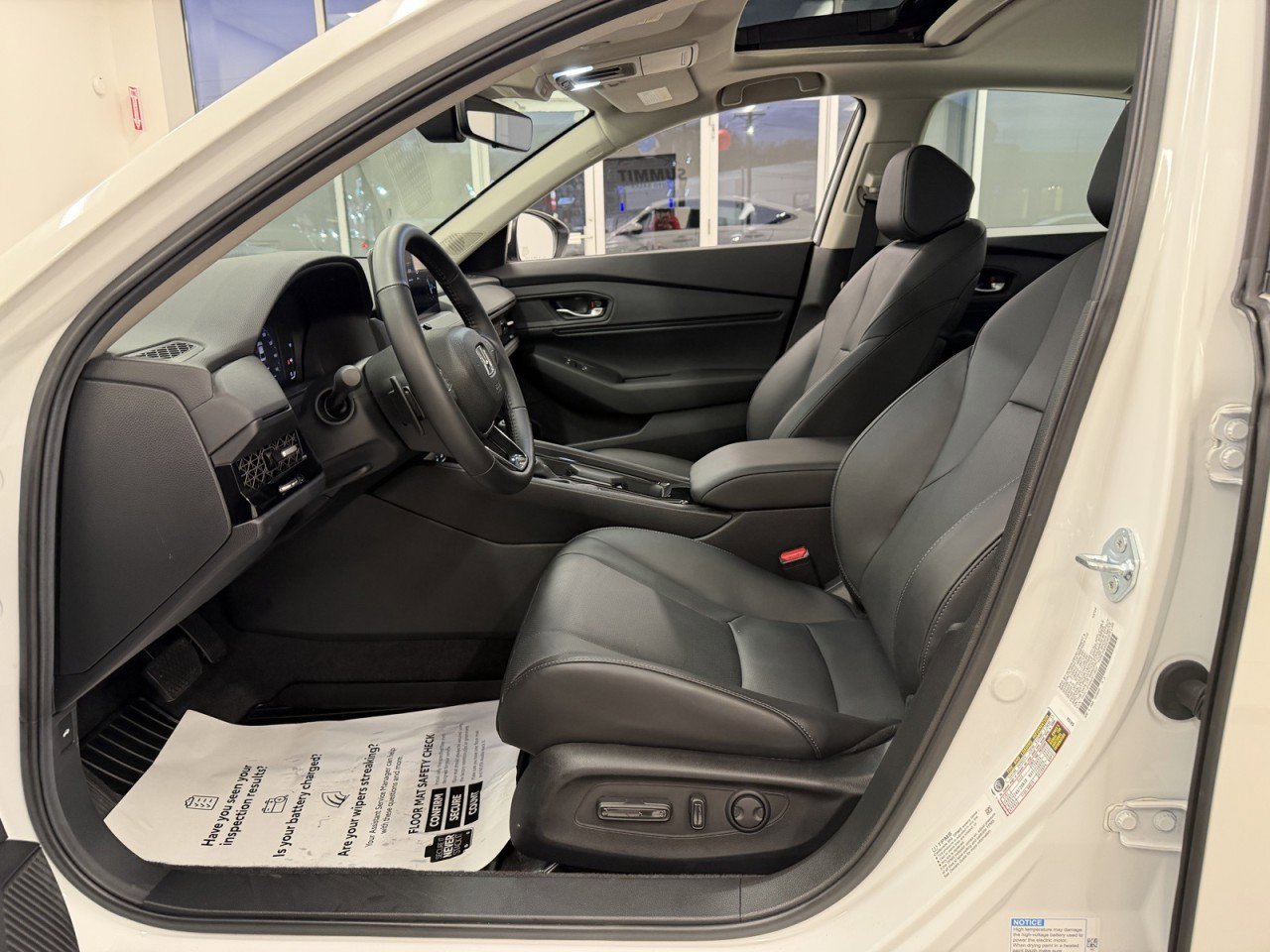 Used 2025 Honda Accord EX-L image 39