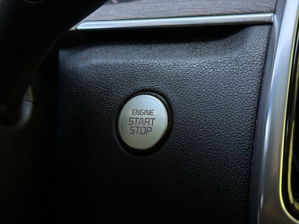 Certified 2023 Kia Sorento SX Prestige AWD/4WD image 36