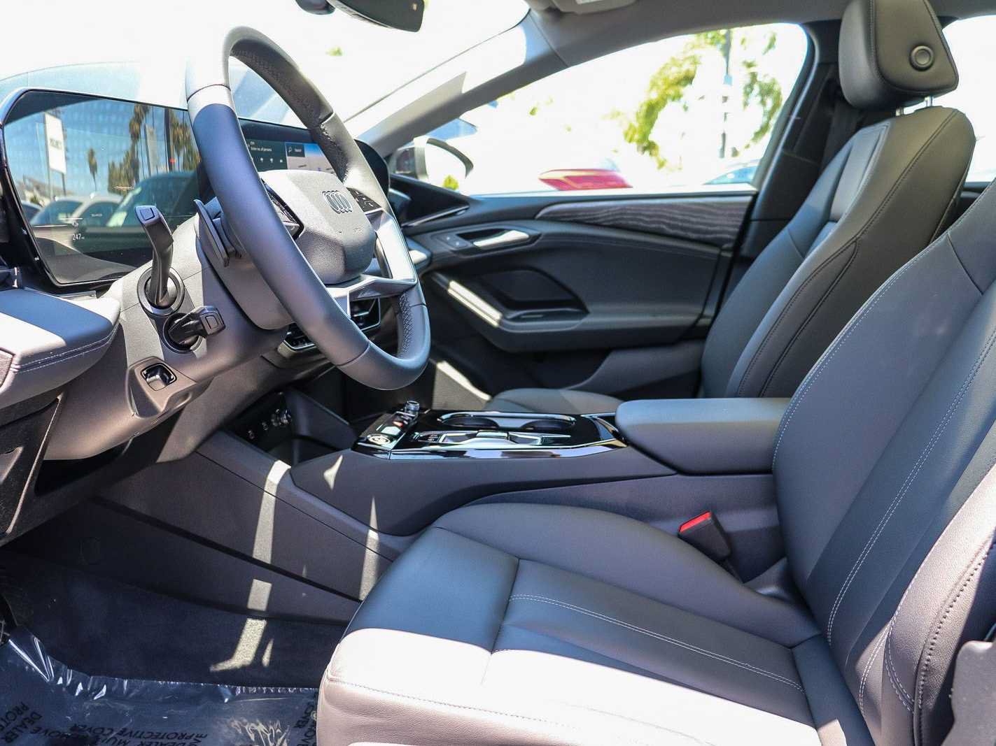 Certified 2025 Audi A6 e-tron Premium w/ Convenience Package RWD image 17