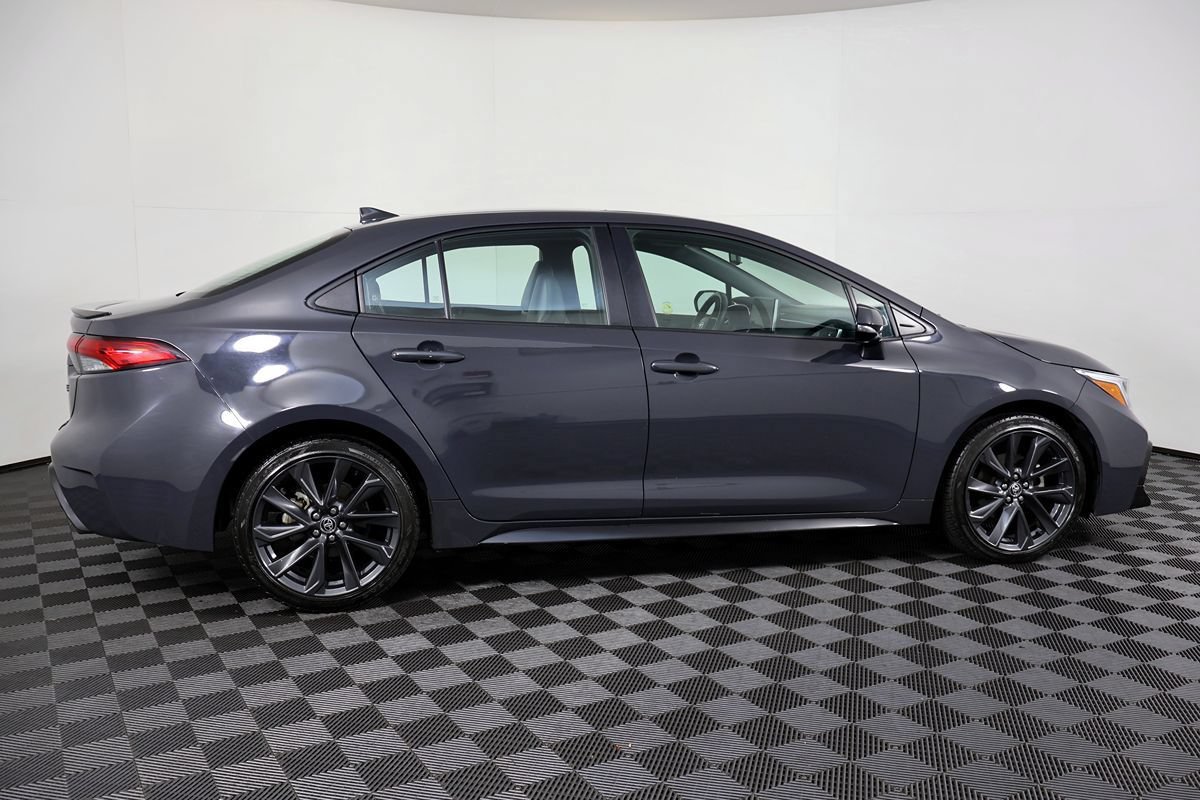 Used 2024 Toyota Corolla XSE FWD image 7