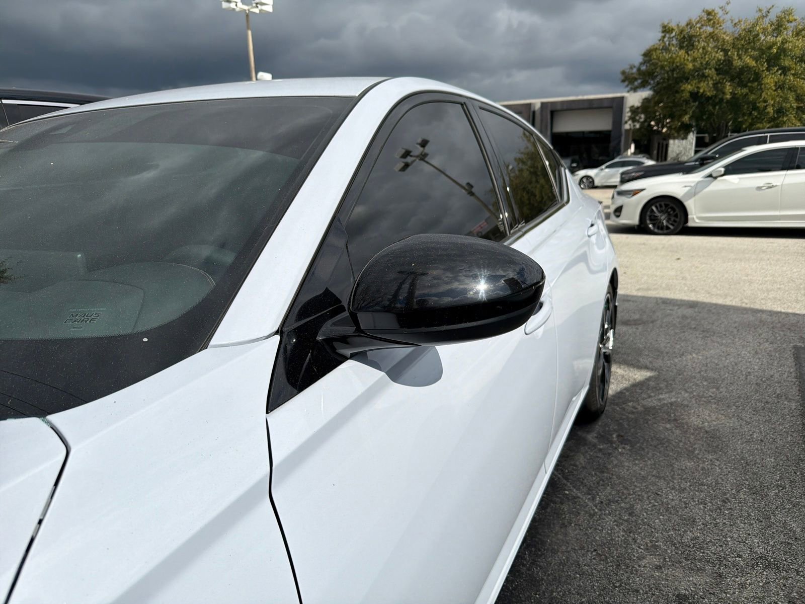 Used 2023 Nissan Altima 2.5 SR w/ SR Premium Package image 22