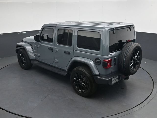Used 2024 Jeep Wrangler Unlimited Sahara w/ Technology Group AWD/4WD image 26