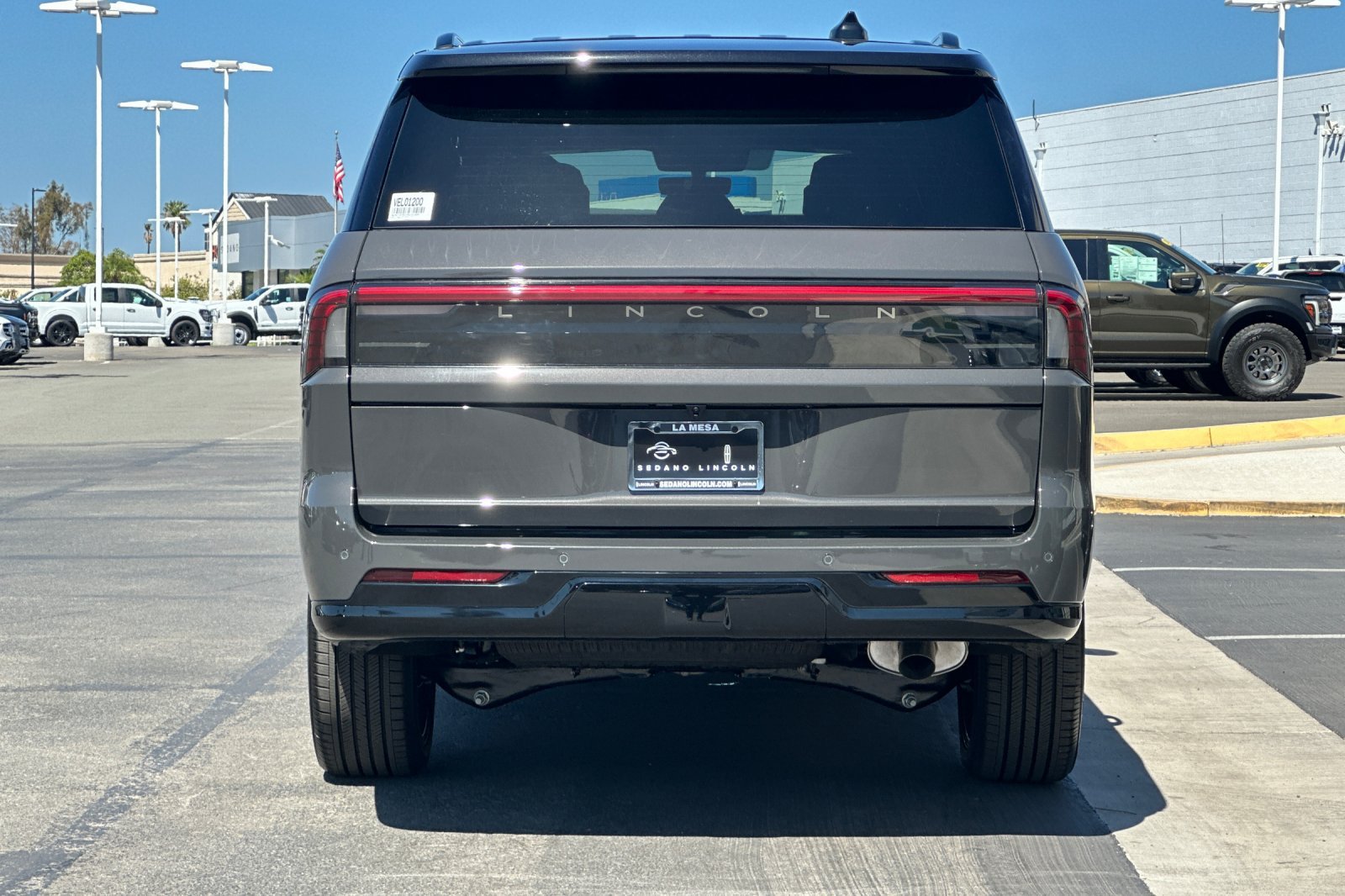 New 2027 Lincoln Navigator L Black Label AWD/4WD image 4