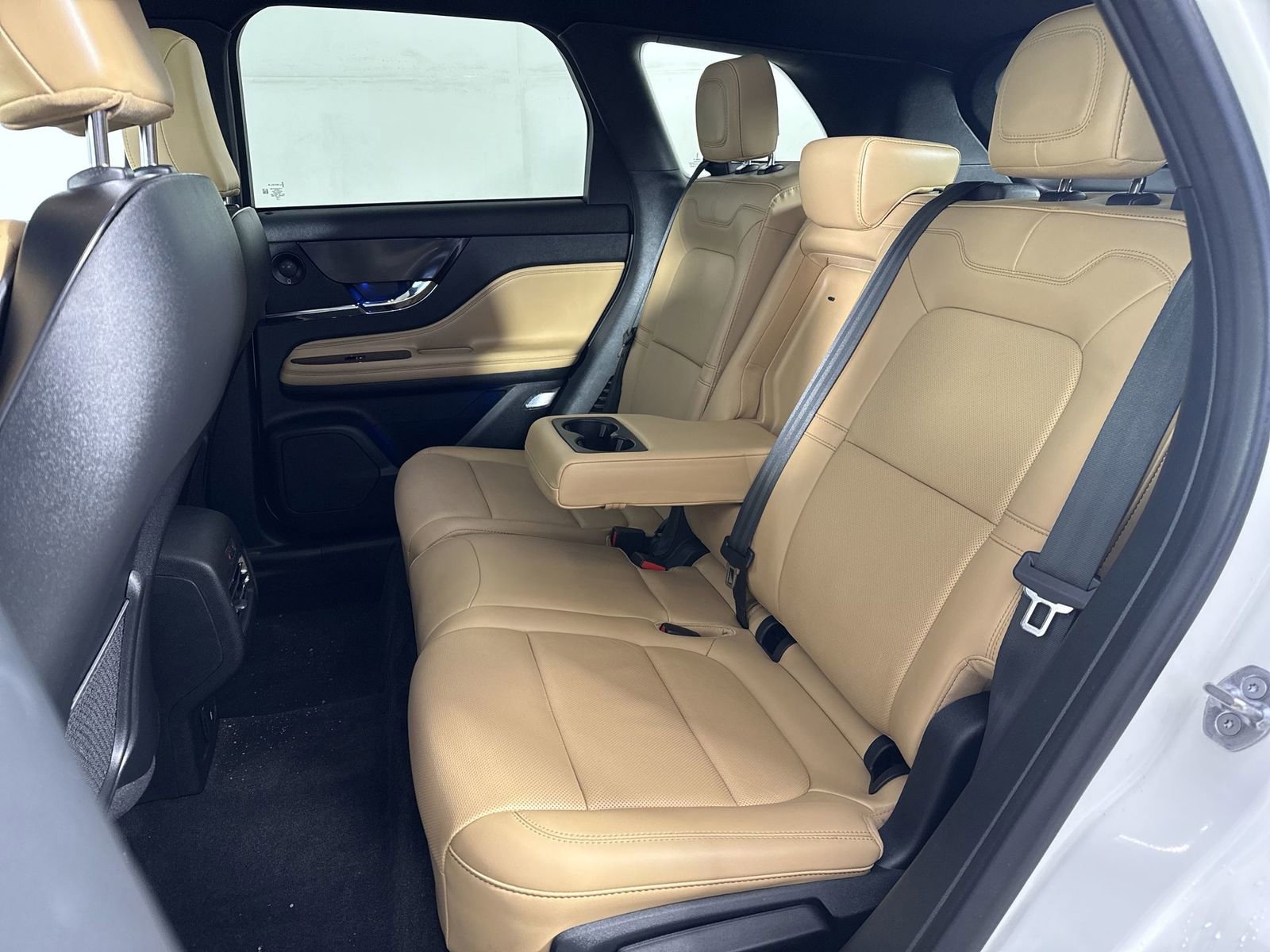 Used 2021 Lincoln Corsair Reserve w/ Equipment Group 201A image 22