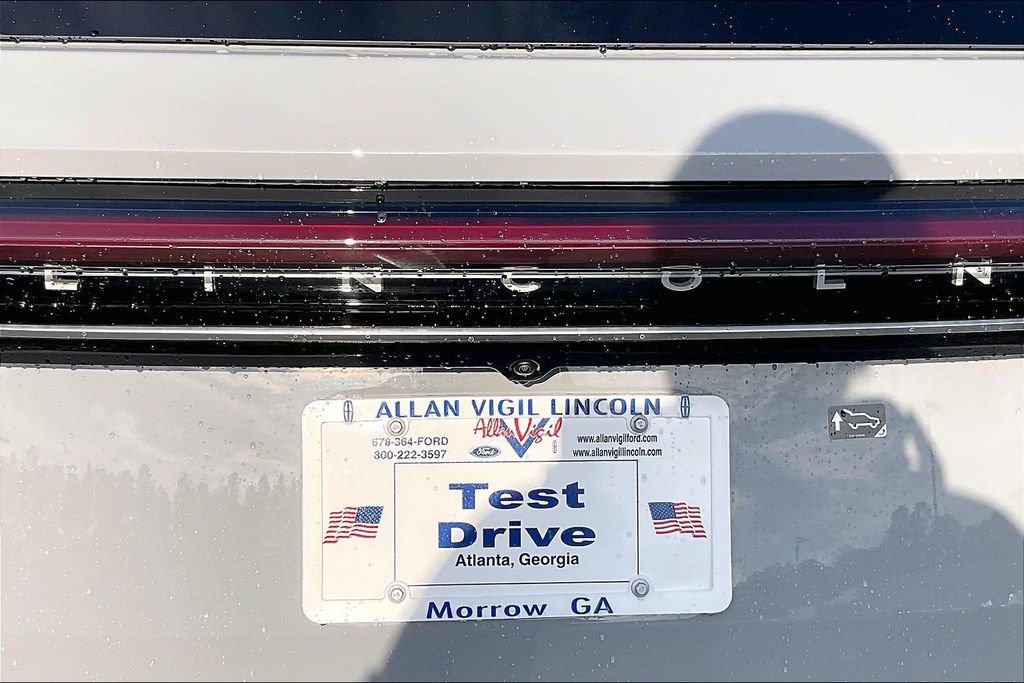 New 2026 Lincoln Nautilus Premier AWD/4WD image 9