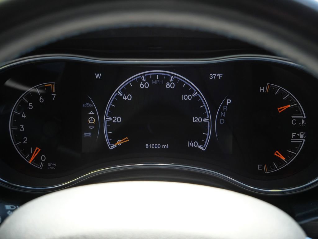 Used 2019 Jeep Grand Cherokee Laredo image 37