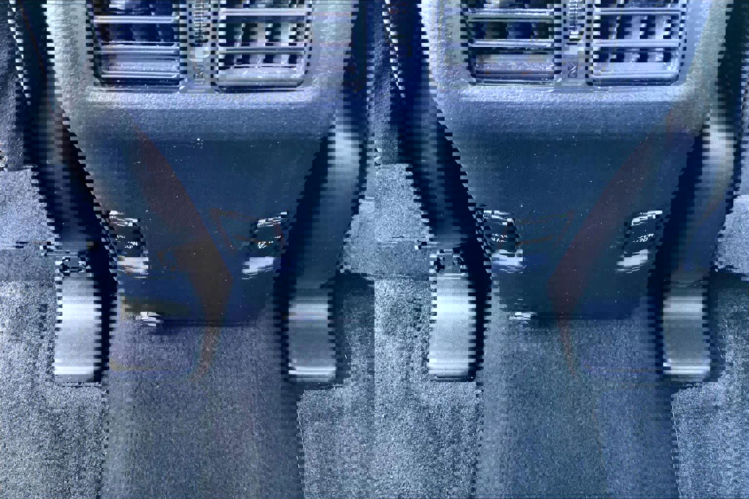 Used 2018 Toyota 4Runner SR5 Premium image 33