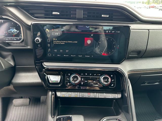 Used 2024 GMC Sierra 1500 AT4 image 15