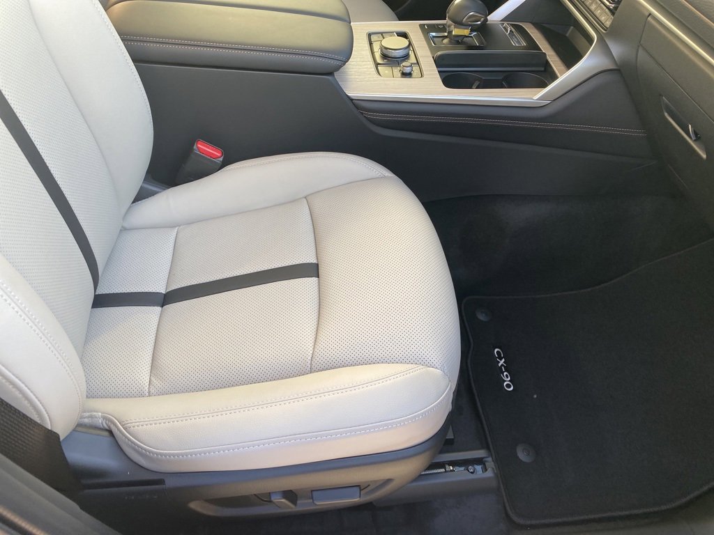 New 2026 MAZDA CX-90 3.3 Turbo w/ Preferred Package image 9