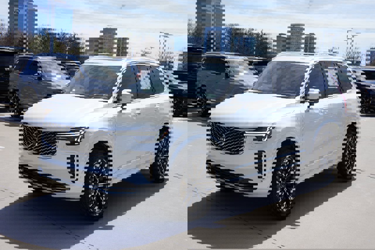 New 2025 Volvo XC90 T8 Ultra w/ Protection Package Premier video 2