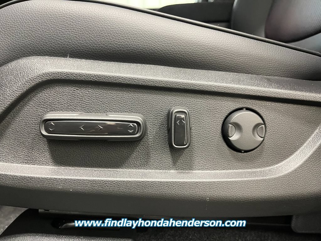 New 2026 Honda Pilot Black Edition image 14
