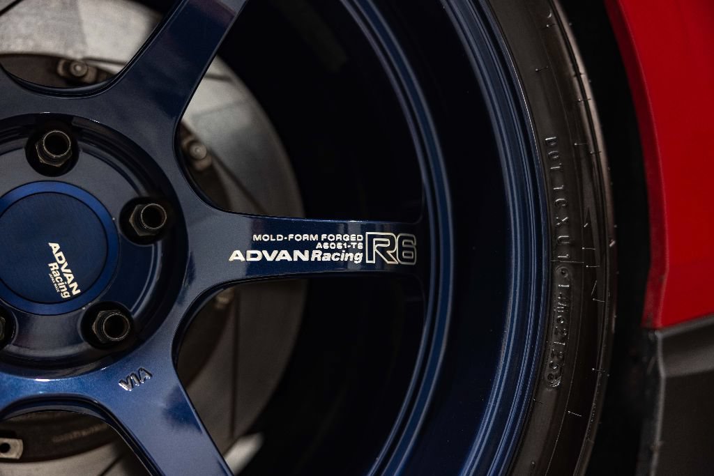 Used 2018 Nissan GT-R Premium AWD/4WD image 37