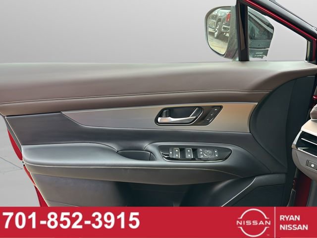 Certified 2025 Nissan Murano Platinum w/ Cargo Package AWD/4WD image 26