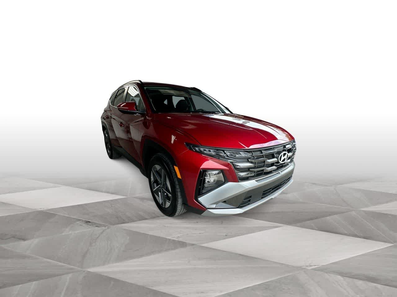 Used 2025 Hyundai Tucson SEL FWD image 2