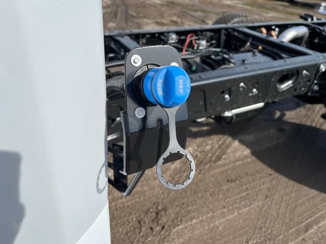 New 2024 Ford F550 4x4 Regular Cab Super Duty image 8