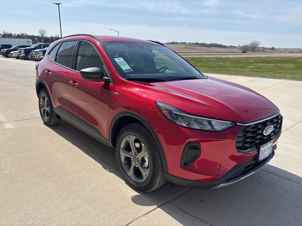 New 2025 Ford Escape ST-Line w/ Tech Pack #1 image 3