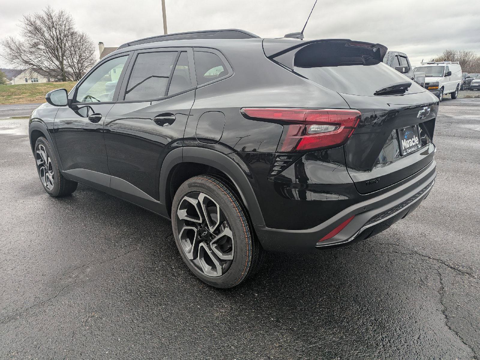 New 2026 Chevrolet Trax RS w/ Sunroof Package image 7
