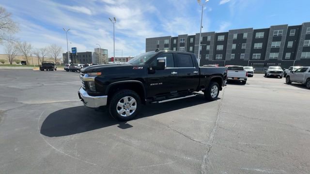 Used 2022 Chevrolet Silverado 2500 LTZ w/ LTZ Premium Package AWD/4WD image 4