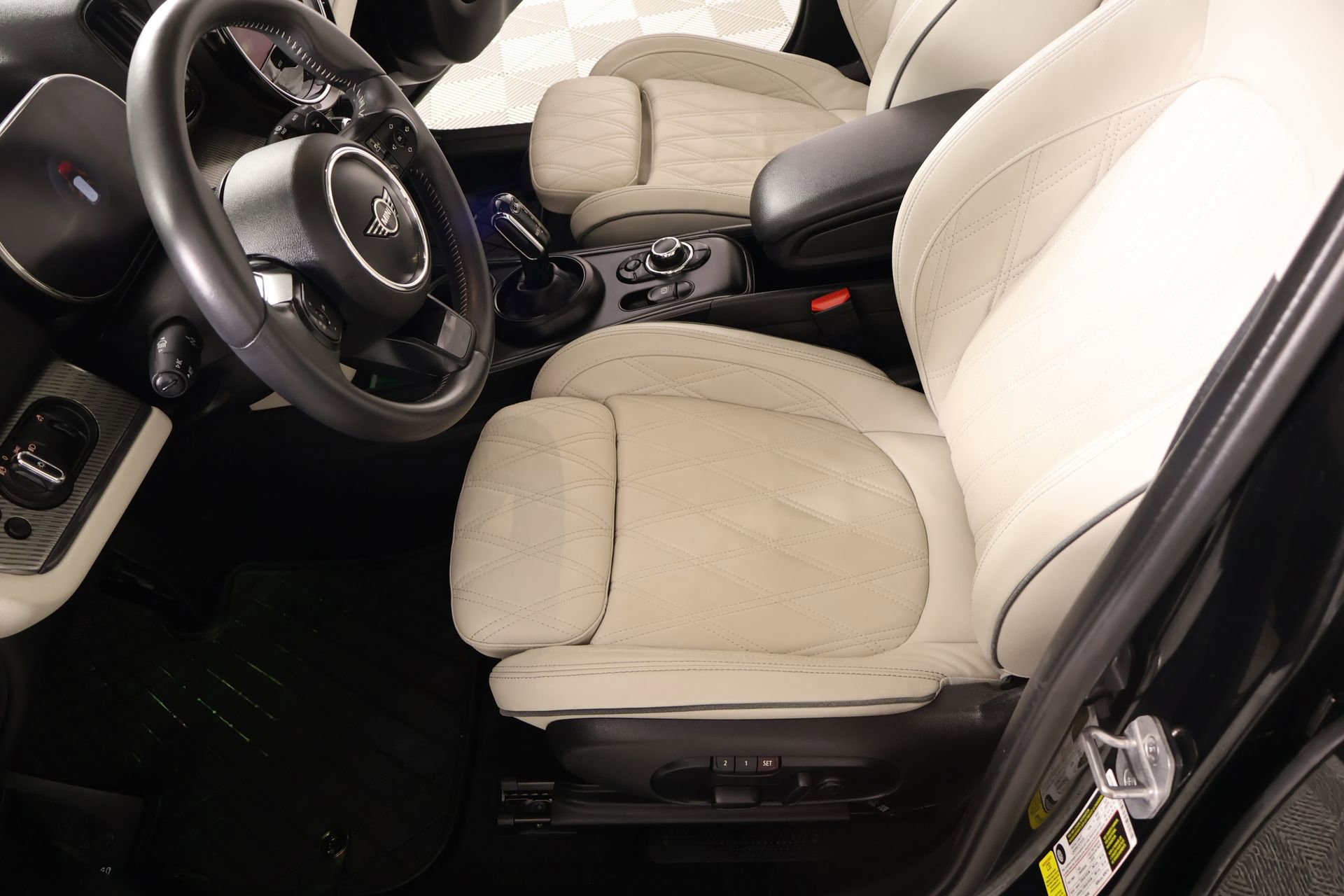Used 2024 MINI Cooper Countryman S FWD image 12