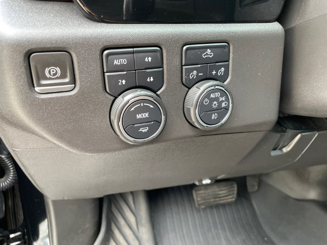 Used 2022 Chevrolet Silverado 1500 LT Trail Boss AWD/4WD image 27