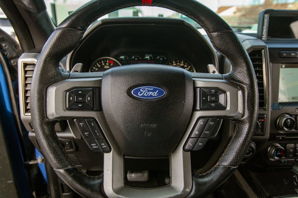 Used 2018 Ford F150 Raptor w/ Equipment Group 802A Luxury image 18